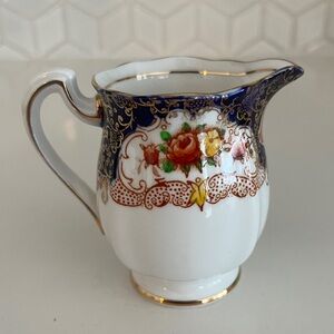 VINTAGE Royal Standard England Fine Bone China Cobalt Imari Creamer Dainty Fancy